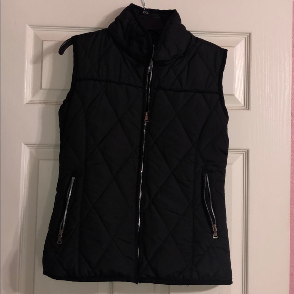 Black Size Medium Vest
